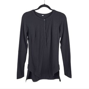 Lululemon Black Long Sleeve Super Soft Buttoned Thumbholes Top